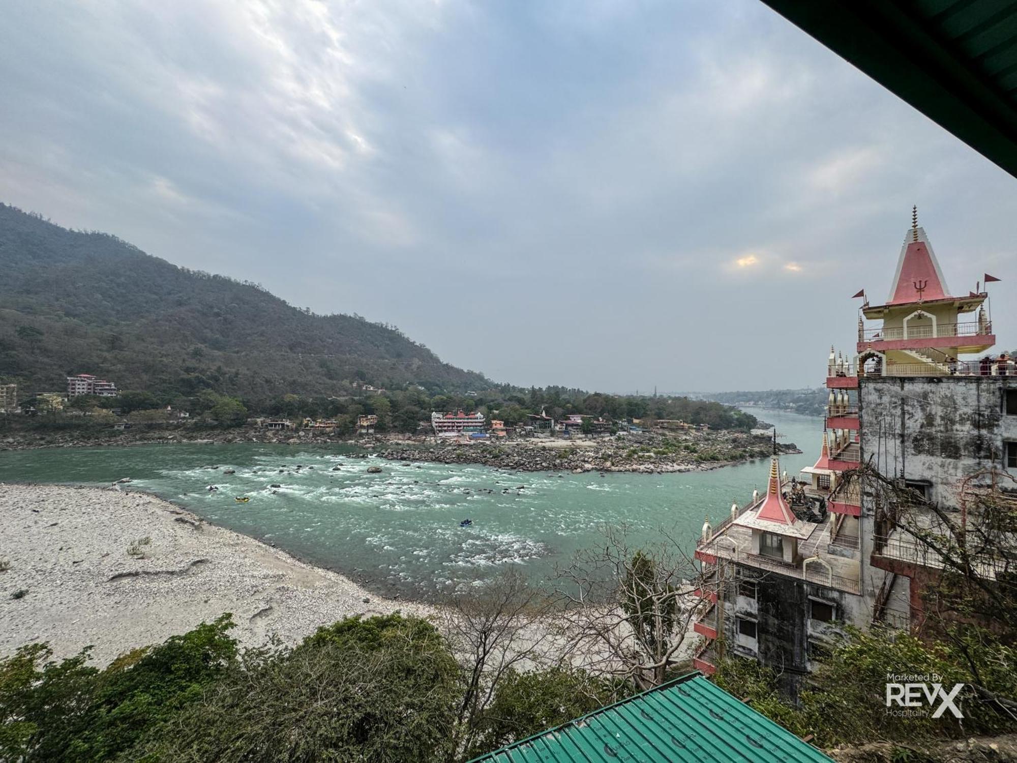 فندق The Leisure Cave On The Ganges Rishīkesh المظهر الخارجي الصورة